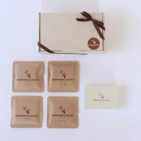 OKINAWA CACAOの人気セット　板チョコ4種とドライフルーツチョコアソート