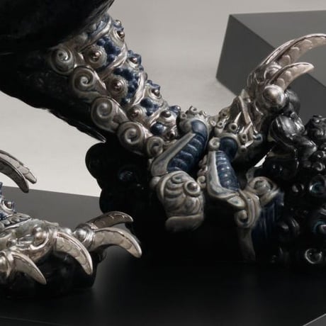 聖なる獅子<雌-Black> =Limited Edition= 【￥5,936,700税込】　お問合せ下さい