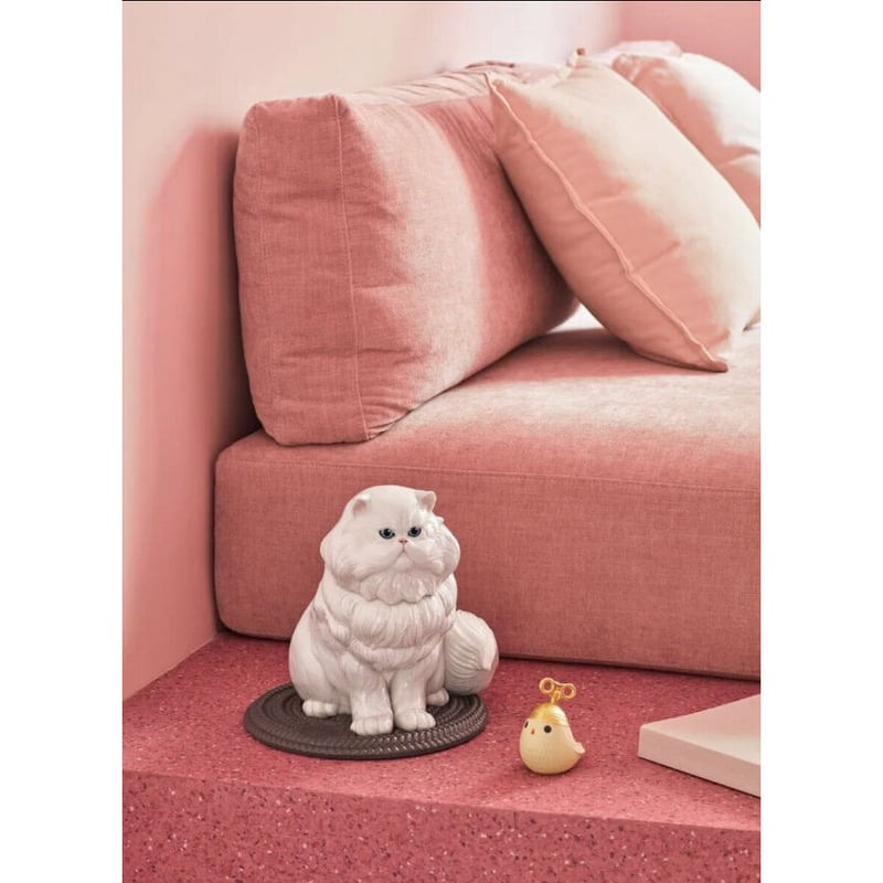 ペルシャ猫とおもちゃ | 人形の東月｜公式オンラインショップ