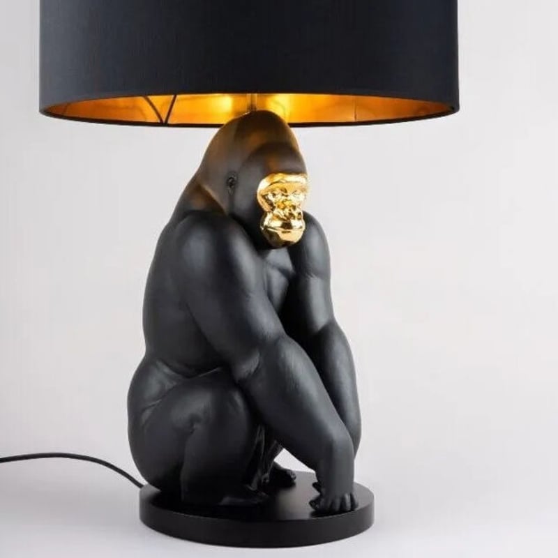 ゴリラ － テーブルランプ (Bold Black) | 人形の東月｜公式オンライン