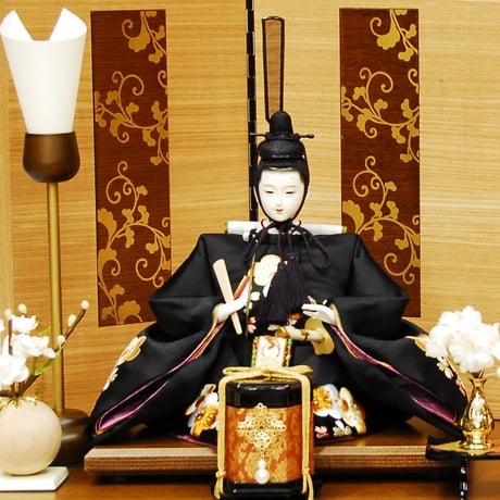 東月謹製　炭胴　三五　川俣正絹梅刺繍　木目唐草　親王飾り