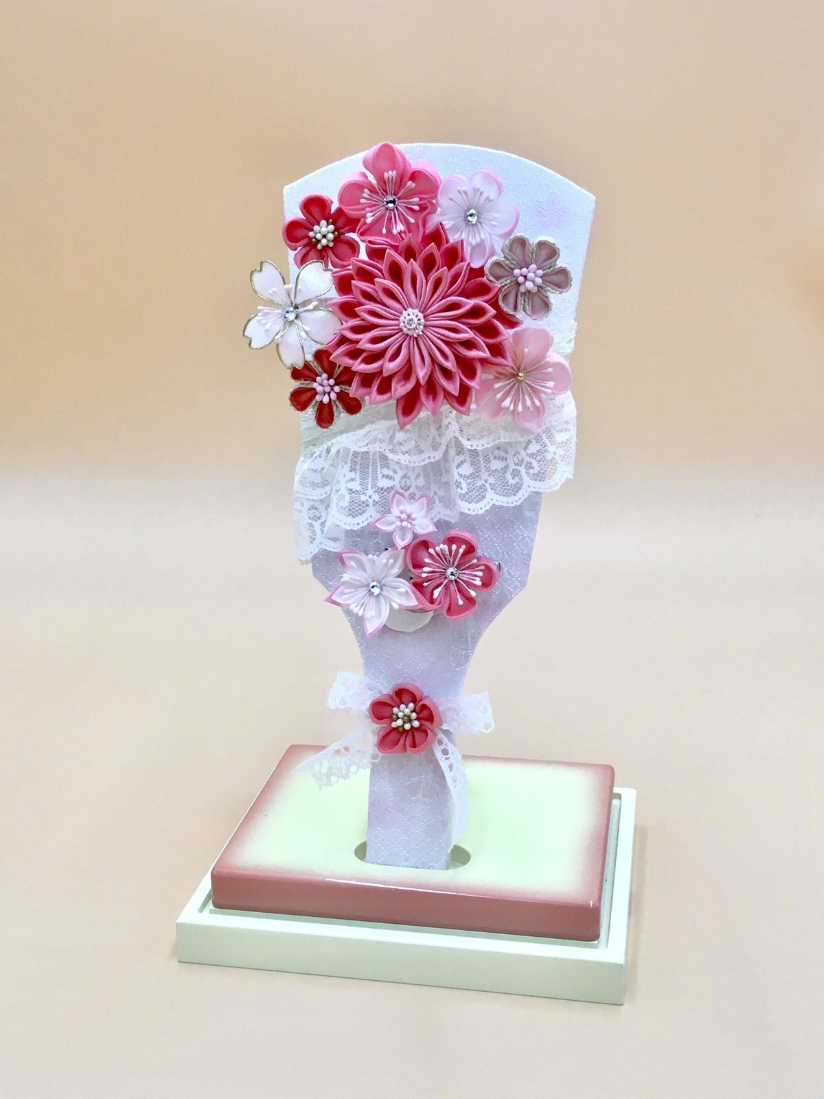 羽子板 17号 金彩 しぼり 道明寺 ガラスケース つまみ細工羽子板ケース