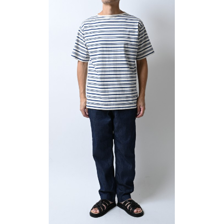 HK261-08205 (6987)