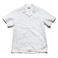 Men's Aloha Shirts - Pineapple White