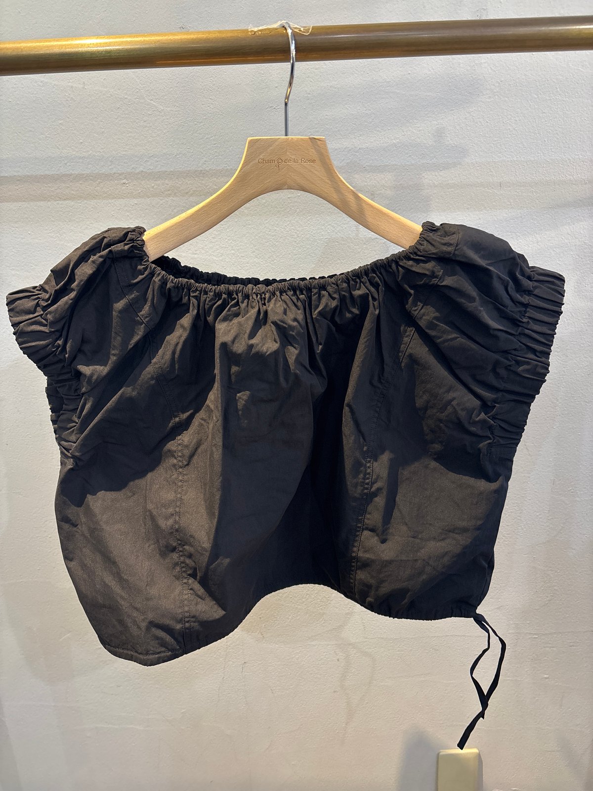 anuke】Gather Offshoulder Tops | champ de la ro