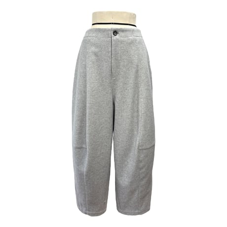 【ayane 2025 WINTER】ニードルパンチバレルレッグパンツ