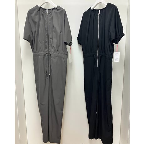 新品タグ定価19800円Dignite collier グレー オールインワン 新品タグ定価19800円Dignite collier グレー オールインワン