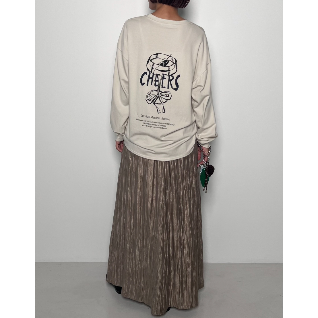 CHIGNON 2025 AUTUMN/WINTER】”CHEERS”ロゴロンTee | c