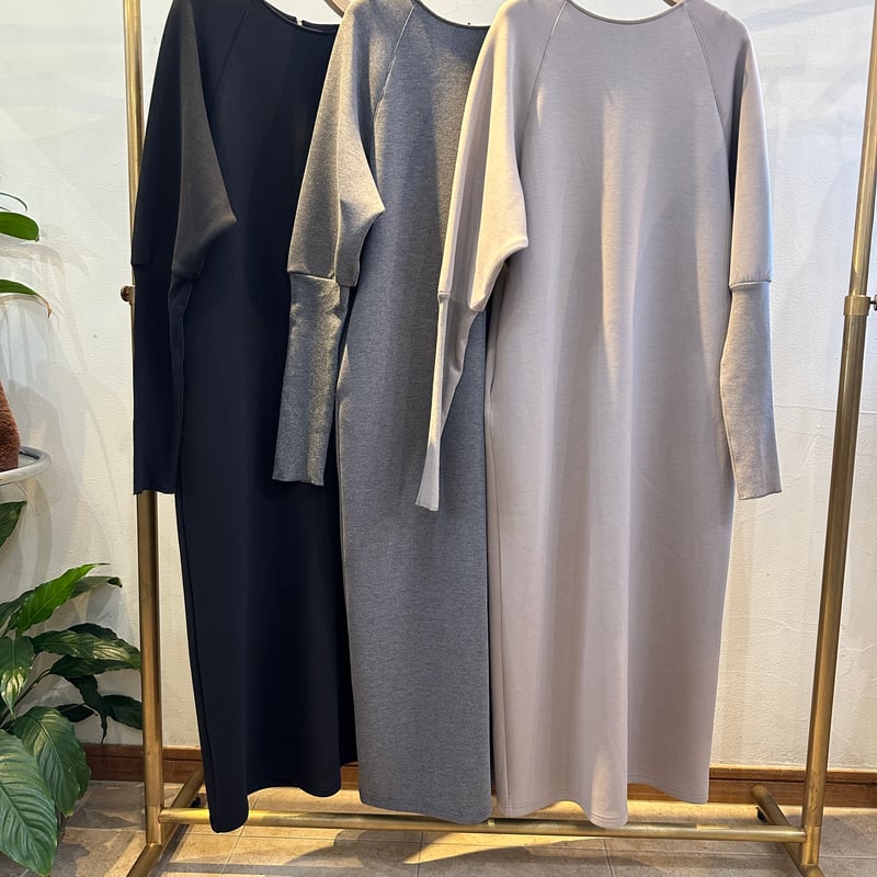 再販決定‼️cloche】ロング袖リブワンピース | champ de la roseSTORE