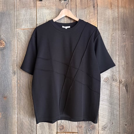 【全3色】梨地ピンタックTシャツ　235576