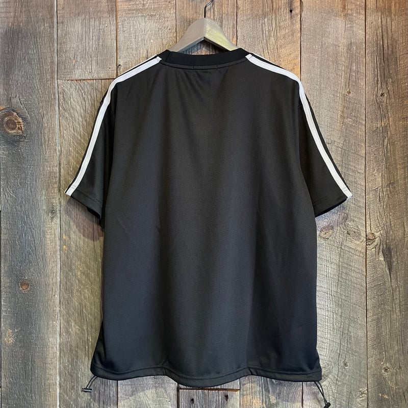 全2色】サッカーデザインTシャツ 295995 | VARG Giraffe larch 全2色】サッカーデザインTシャツ 295995 | VARG Giraffe larch
