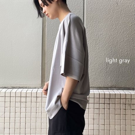 ポンチ素材ドルマンスリーブBIGTシャツ 23700701