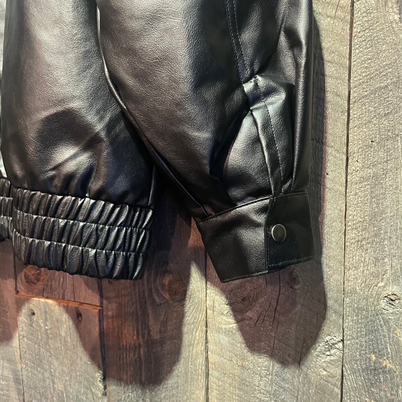 フェイクレザー中綿スタンドジャケット E24205L | VARG Giraffe larch