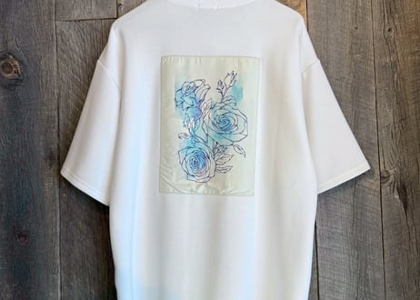 【全3色】接触冷感ポンチ貼付半袖Tシャツ（C柄フラワー）　　53700710