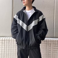 ナイロンジャケット V切替 アウター 22703605