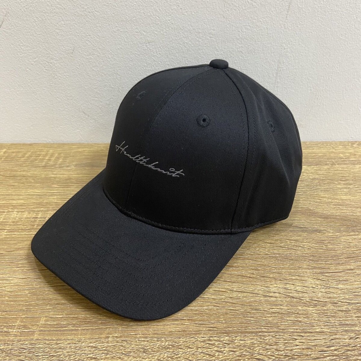 全2色】ヘルスニット刺繍CAP 291-4074 | VARG Giraffe larch