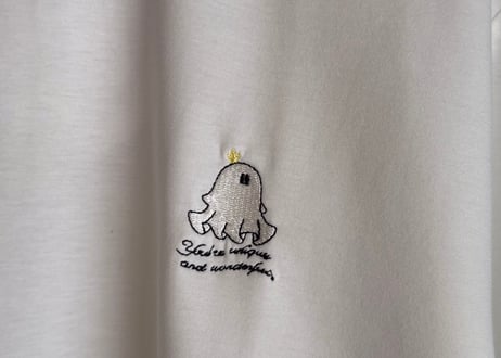 【全2色】1ポイントポンチ半袖Tシャツ　235581