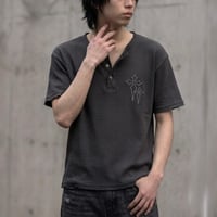 ヴィンテージ風 ワッフル ヘンリーネックTシャツ【リラックスショート丈 / メンズ・レディース】 235570