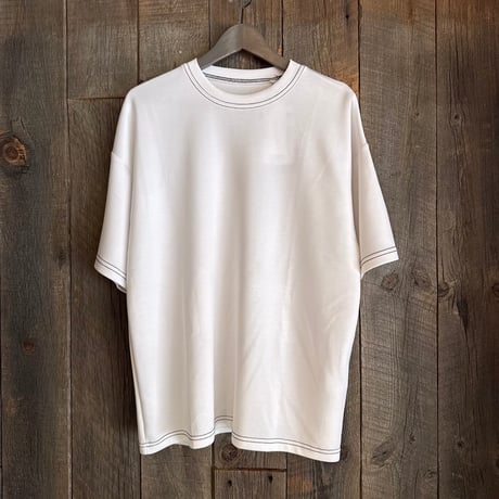 【全3色】ソフトダンボール配色ステッチTシャツ　12629040
