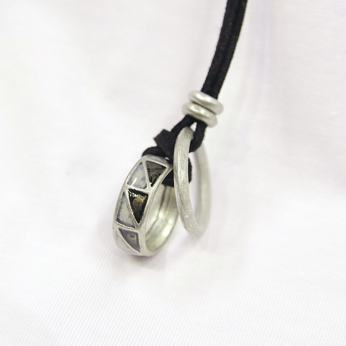 全2色】カラーダブルリング ネックレス N-06 | VARG Giraffe larch