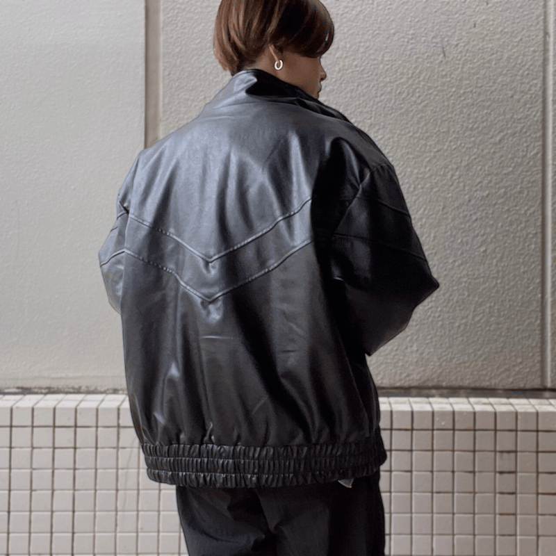 フェイクレザー中綿スタンドジャケット E24205L | VARG Giraffe larch