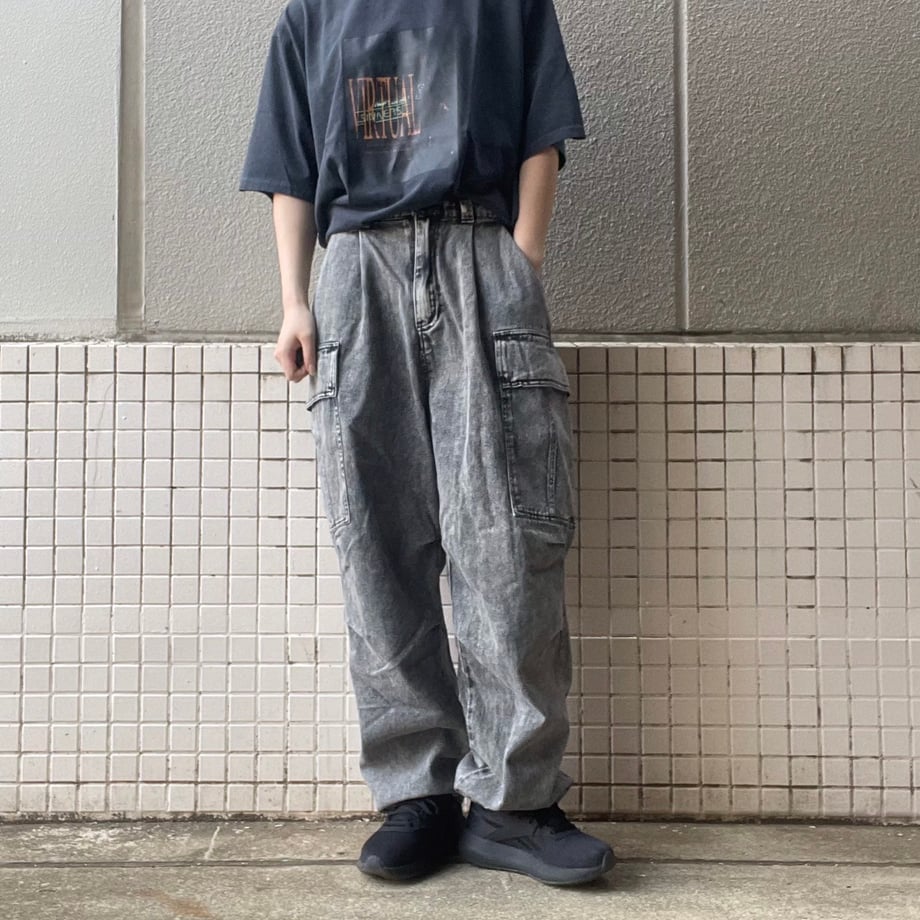 66503b0ce02e4305bb83ad0f