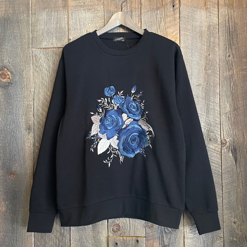 【限定品】Ado HARE コラボ スウェット 刺繍 青薔薇 ブラック Mサイズ 限定品】Ado HARE コラボ スウェット 刺繍 青薔薇 ブラック M