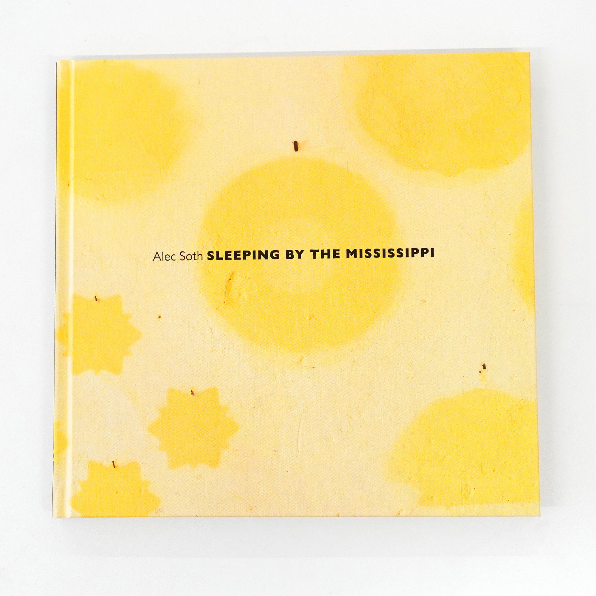 Alec Soth『Sleeping by the Mississippi』 | Fugens