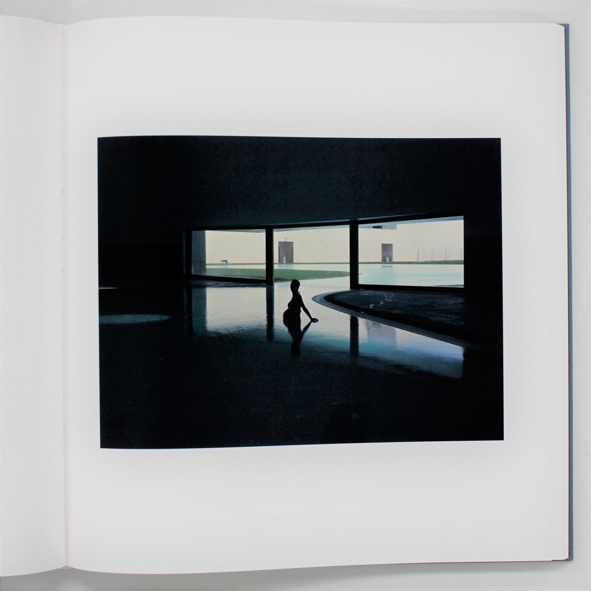 Hannah Starkey『PHOTOGRAPHS 1997-2017』 | Fugensh