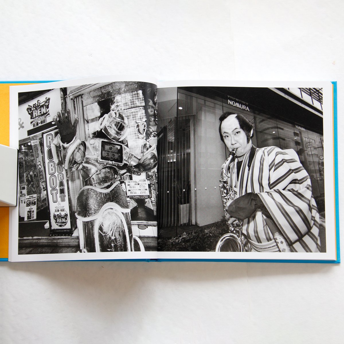 ジェフリー・ムーア サイン入り Inside the Tornado 絶版書 ジェフリー