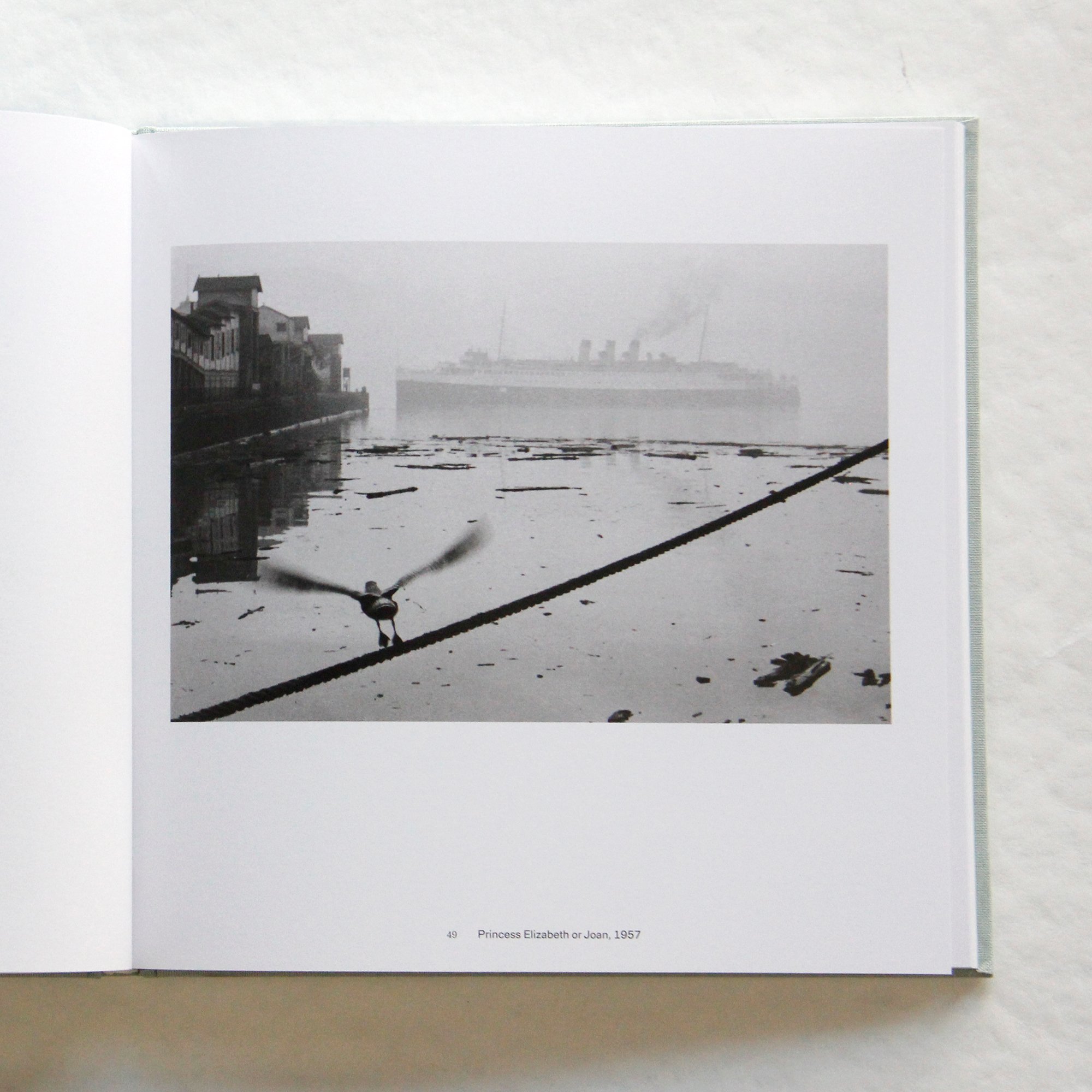Fred Herzog『Black and White』 | Fugensha STORE