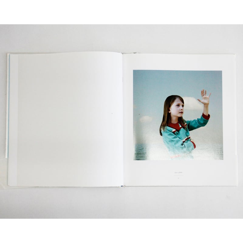 ロレッタ ラックス 『Loretta Lux』 | Fugensha STORE