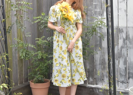ヒマワリ&レモンワンピース