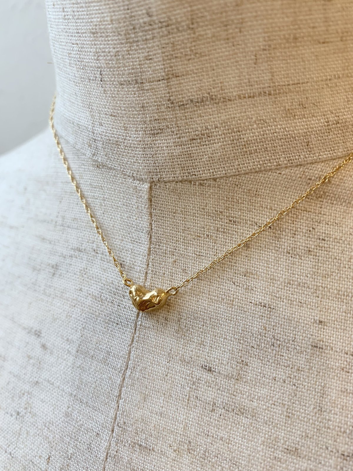 PETIT POINT プチポワン　ハート ネックレス 1-1プチポワン風 ネックレス② ハートホワイト 刺繍ネックレス