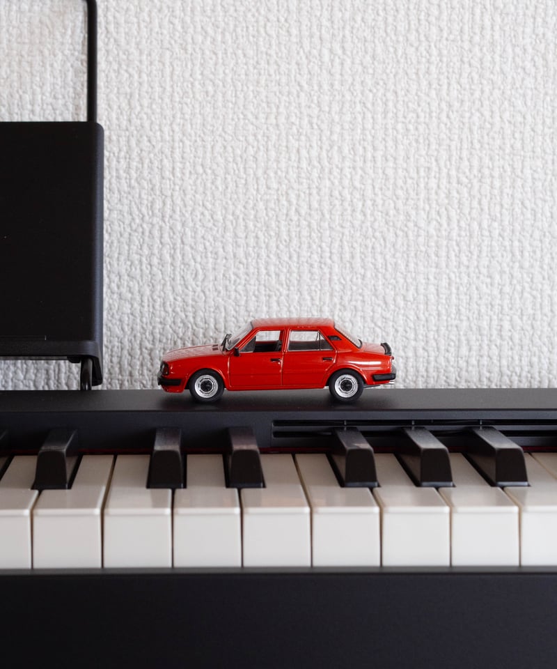 Škoda 120L ミニカー 10台セット 1/72 Škoda 120L ミニカー 10台セット 1/72 Škoda 120L ミニカー 10台