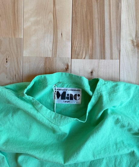 NECESSARY OR UNNECESSARY (NOUN) ナウン  /　MAC L/S　【グリーン】