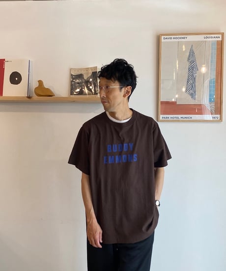 NECESSARY OR UNNECESSARY (NOUN) ナウン  /　BUDDY EMMONS T 【ブラウン】