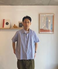 NECESSARY OR UNNECESSARY (NOUN) ナウン  /　S/S SHIRT 　【ブルーチェック】