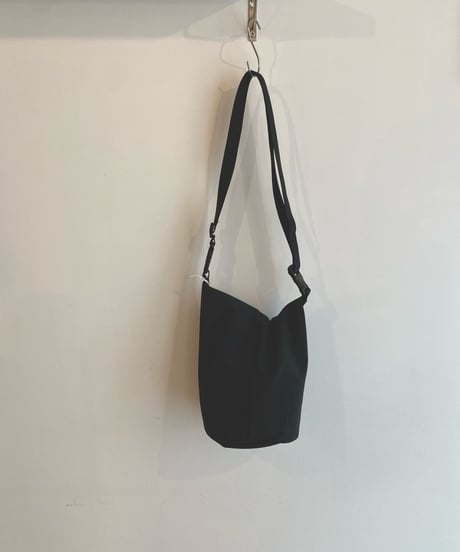 ERA. イーラ  /　TAS ROLLTOP BAG 3L【ブラック】