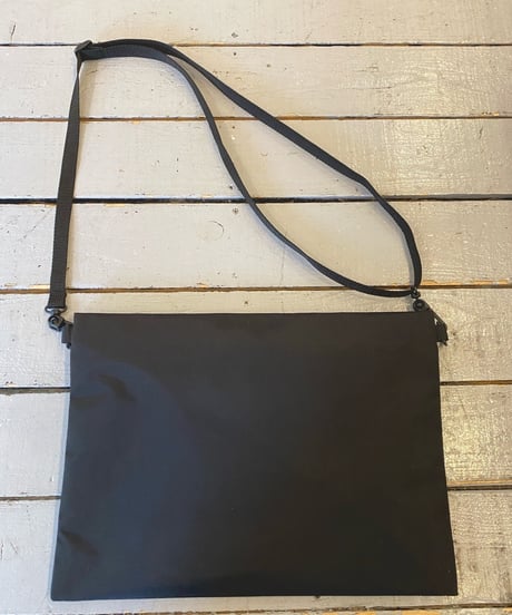 ERA. イーラ  /2PAC FLAT PS BAG 【ブラック】