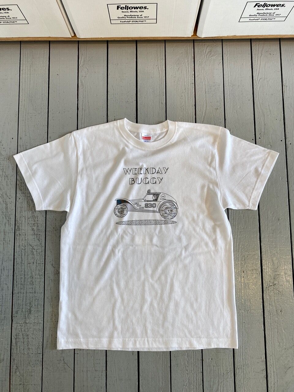 WEEKDAY BUGGY S/S TEE（ユニセックス） / ウィークディバギー【ホワイト / S～XL】