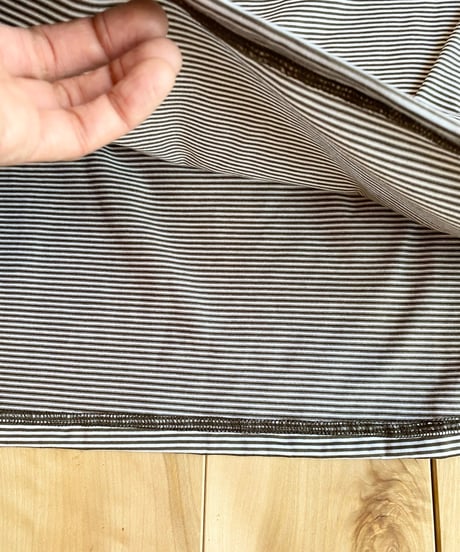 NECESSARY OR UNNECESSARY (NOUN) ナウン  / DELTA L/S 【キャメル】
