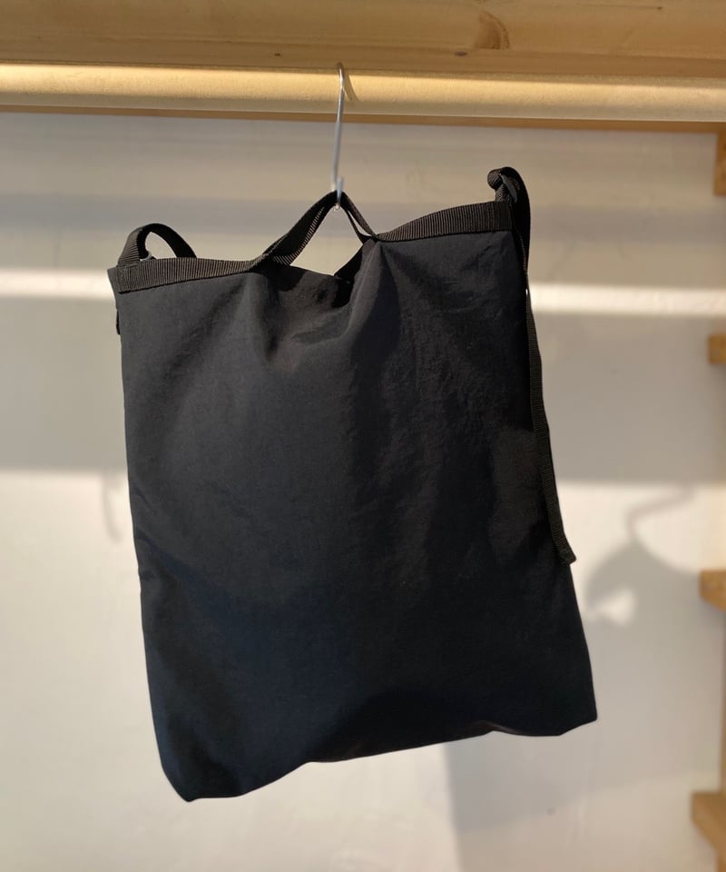 ERA. イーラ / SMALL FLAT BAG 【ブラック】 | GRAFICA LIV