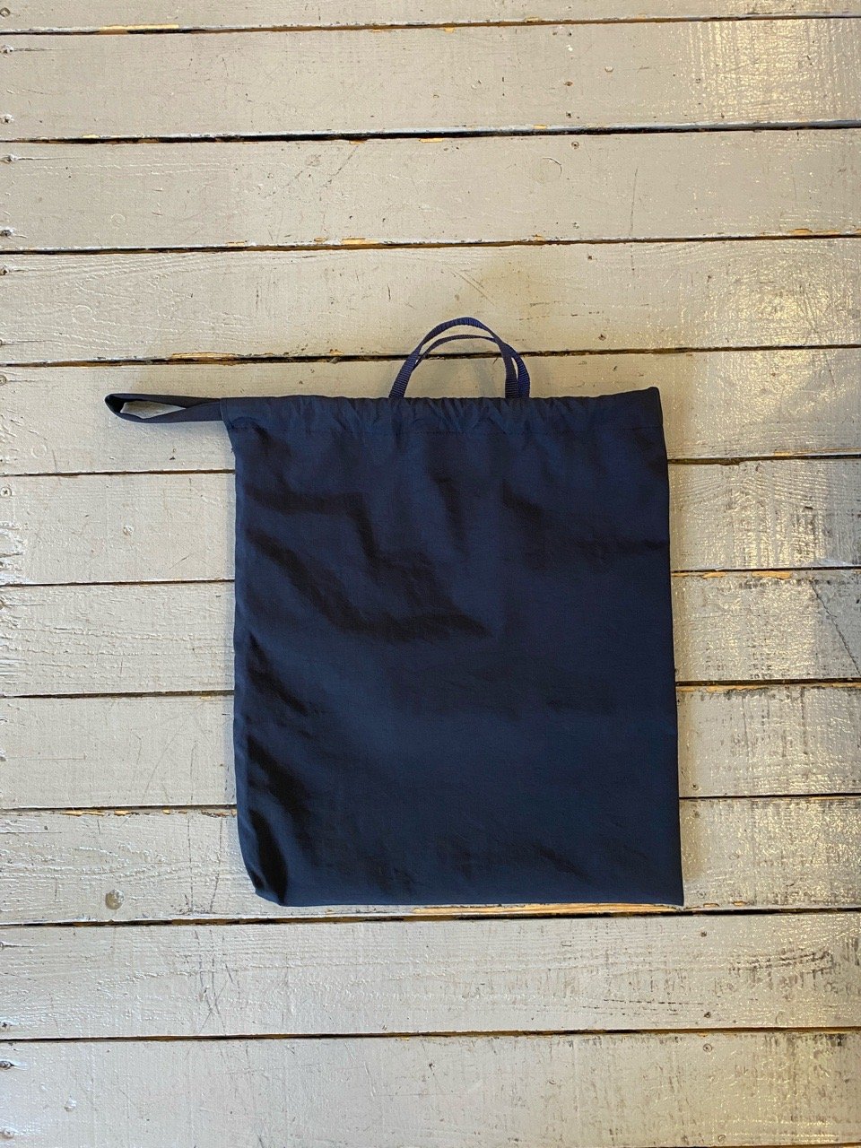 ERA. イーラ / COOKING COAT BAG 【 ネイビー】 | GRAFICA
