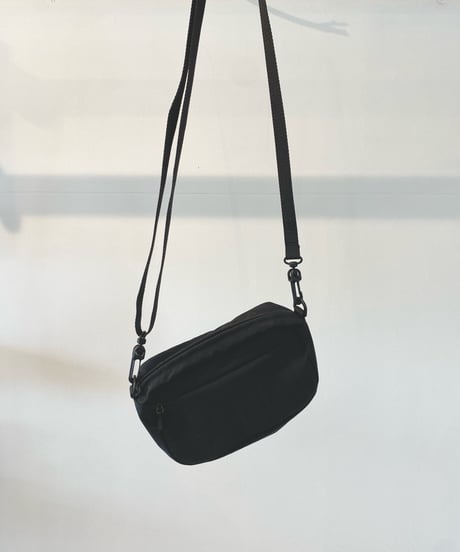 ERA. イーラ  / TAS PS BAG 【ブラック】