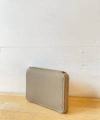 ERA. イーラ  / EO SHRINK ROUND PALM WALLET 折り畳み財布  【サンド】