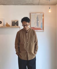 MANUAL ALPHABET マニュアルアルファベット（ユニセックス）/ WASHER BROAD LOOSE FIT B/C SHIRTS 【LTブラウン】