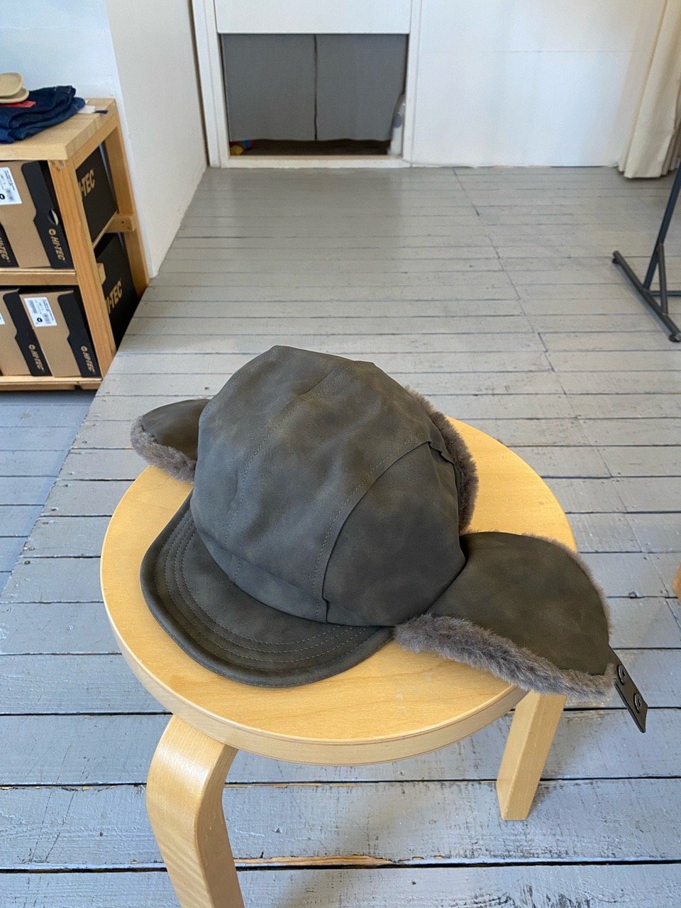 カムズアンドゴーズ　DRY WOOL FUR EAR CAP 2024 カムズアンドゴーズ DRY WOOL FUR EAR CAP 2024 COMESANDGOES