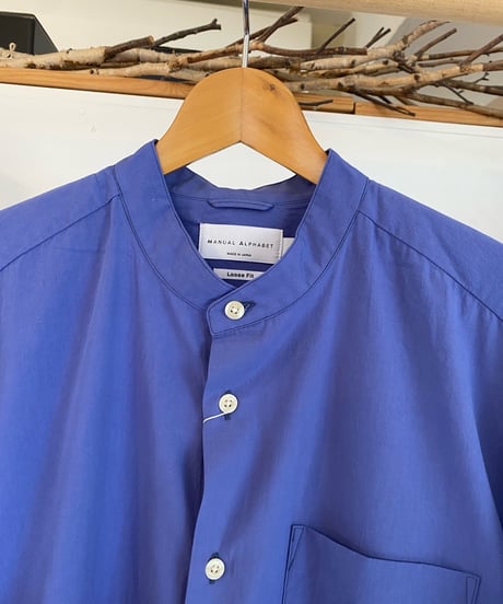 MANUAL ALPHABET マニュアルアルファベット（ユニセックス）/ WASHER BROAD LOOSE FIT B/C SHIRTS 【ブルー】
