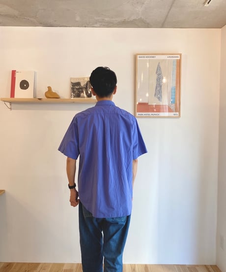 MANUAL ALPHABET マニュアルアルファベット（ユニセックス）/ WASHER BROAD LOOSE FIT R/C S/S SHT 【ブルー】
